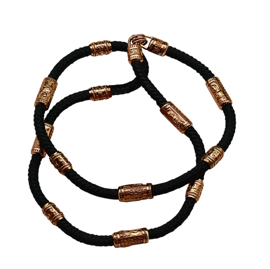 Rope with the faces of saints in red gold