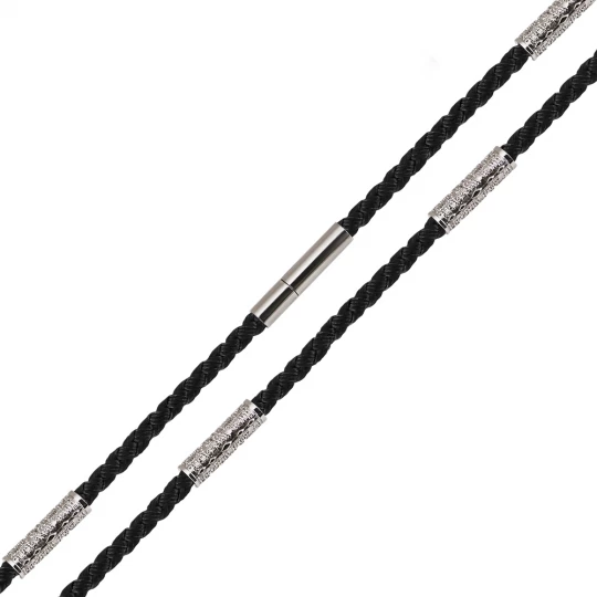 Rope &quot;Five prayers&quot; in white gold