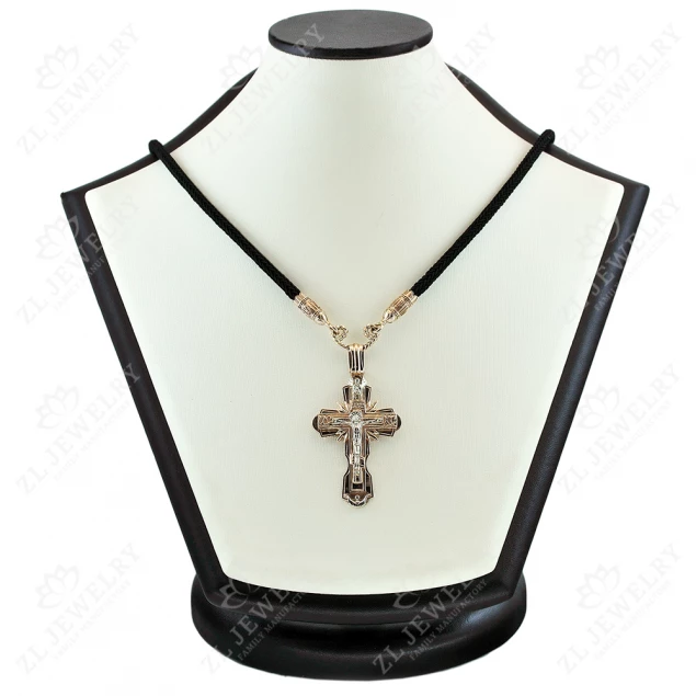 Cross with white crucifix Photo-2