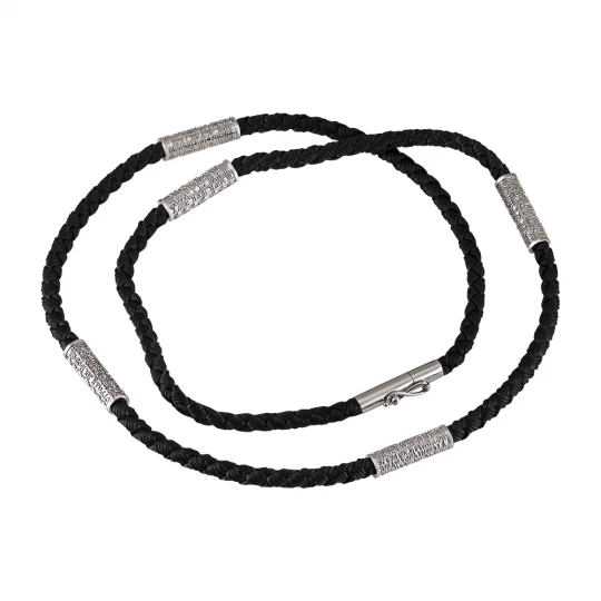 Rope &quot;Five prayers&quot; in white gold