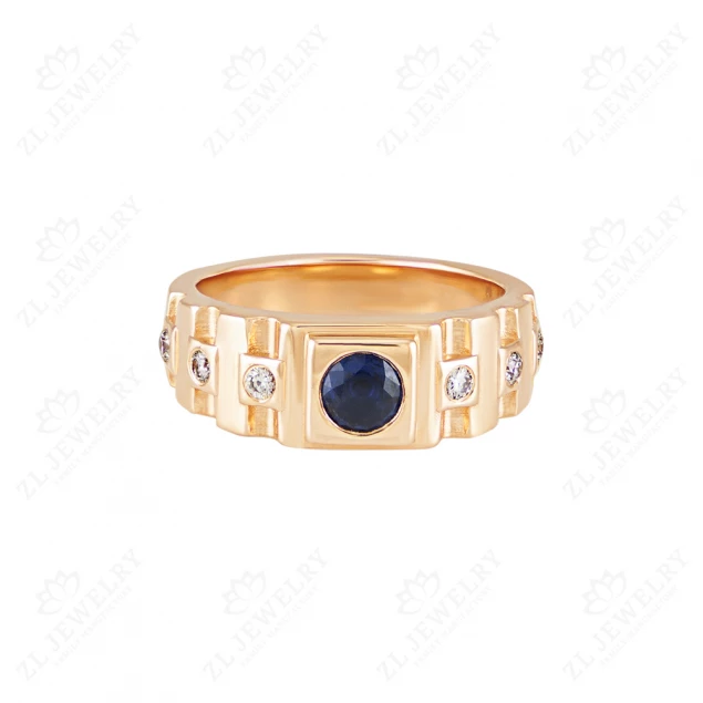 Ring with sapphire