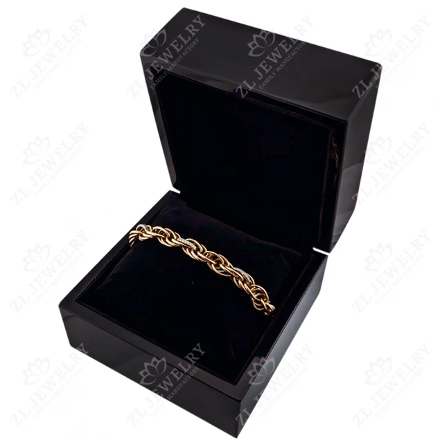 Black glossy box for bracelets or watches Photo-2