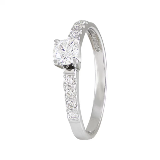 &quot;Magic Glow&quot; engagement ring