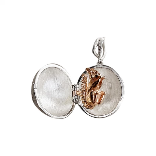 "Hazelnut" pendant