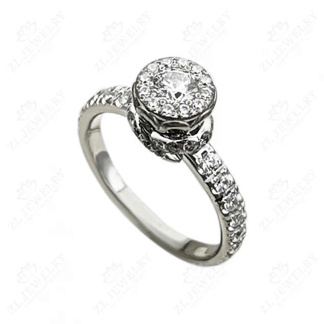 &quot;Diva&quot; engagement ring in white gold