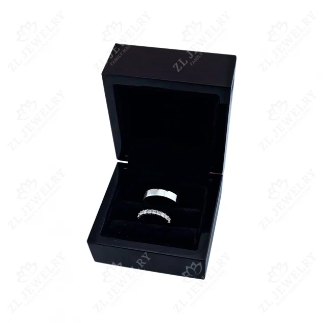 Black glossy box for wedding rings Photo-1