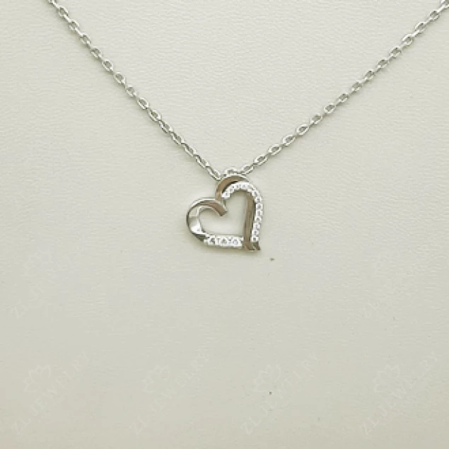 "Heart" necklace with diamonds Photo-1