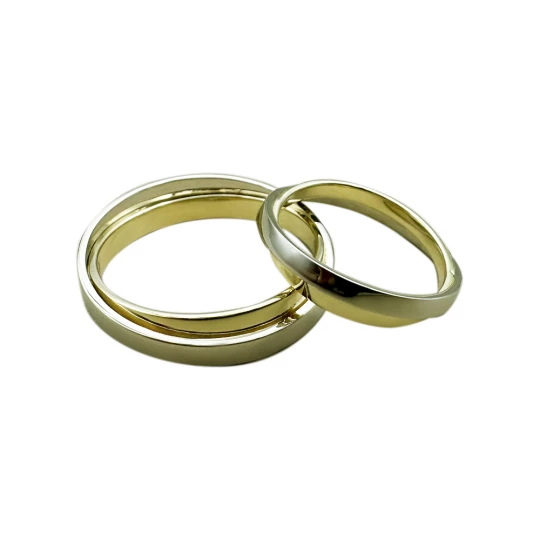 &quot;Two halves&quot; wedding ring