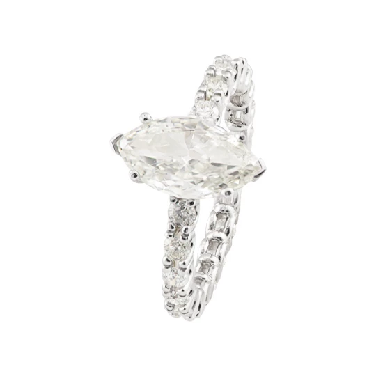 Engagement ring &quot;Angel
