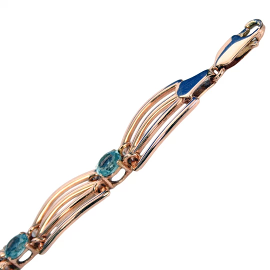 Bracelet with blue stones