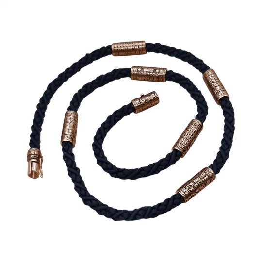 Rope with &quot;Our Father&quot; prayer inserts