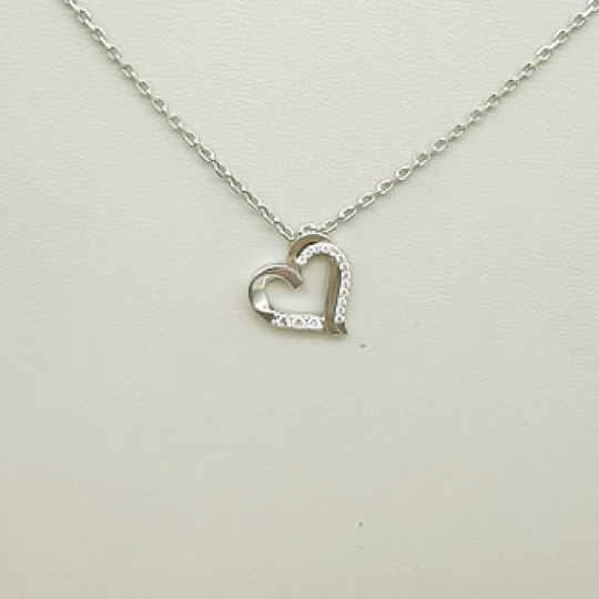 "Heart" necklace with diamonds
