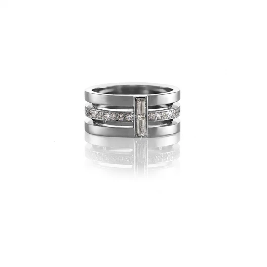 Ring &quot;Lines of Fate&quot; with baguettes