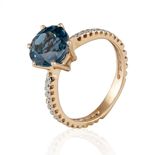Gold engagement ring