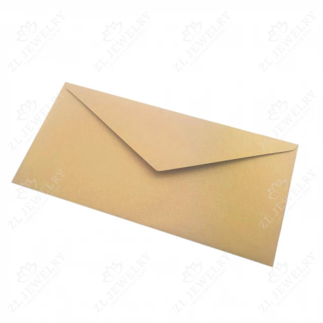 Envelopes for gift certificates in gold color