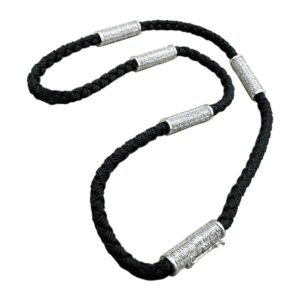 Sznur z modlitwą z białego złota