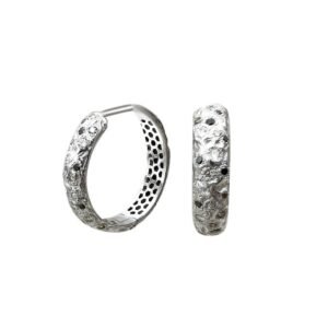 Kolczyki z teksturą