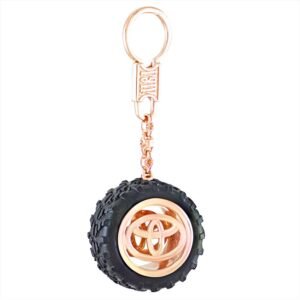 Złoty brelok "Toyota"