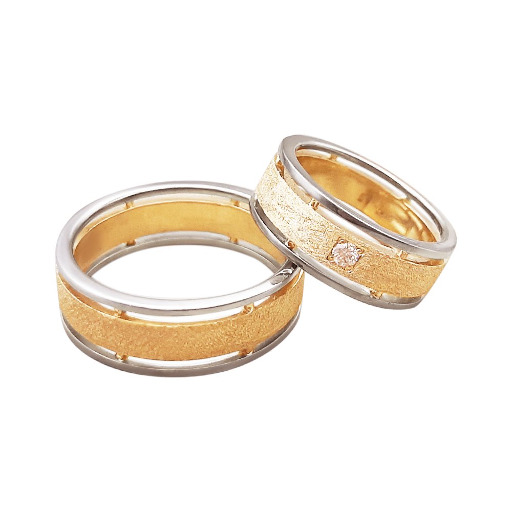 Pierścionek zaręczynowy z diamentem - obrazek 2